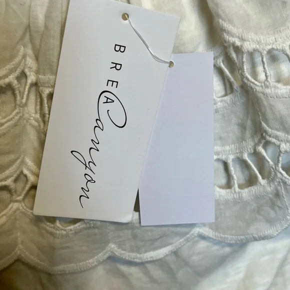 NWT - White Midriff Summer Top by Brea Canyon - Size‎ M - Picture 2 of 8